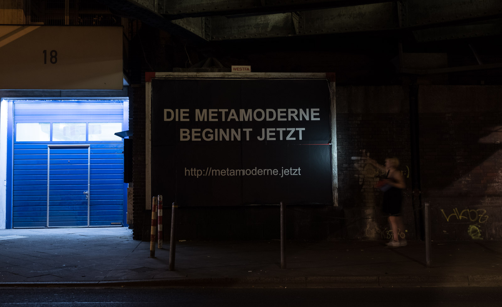 TEXTTOKEN 0717_02 METAMODERNE
